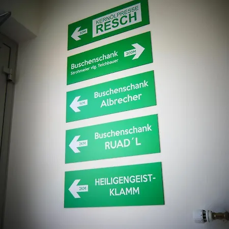 Claus Resch Appartements Leutschach Exterior photo