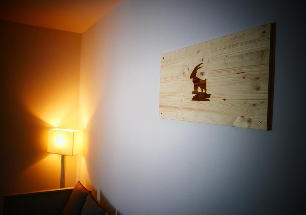 Claus Resch Apartment
