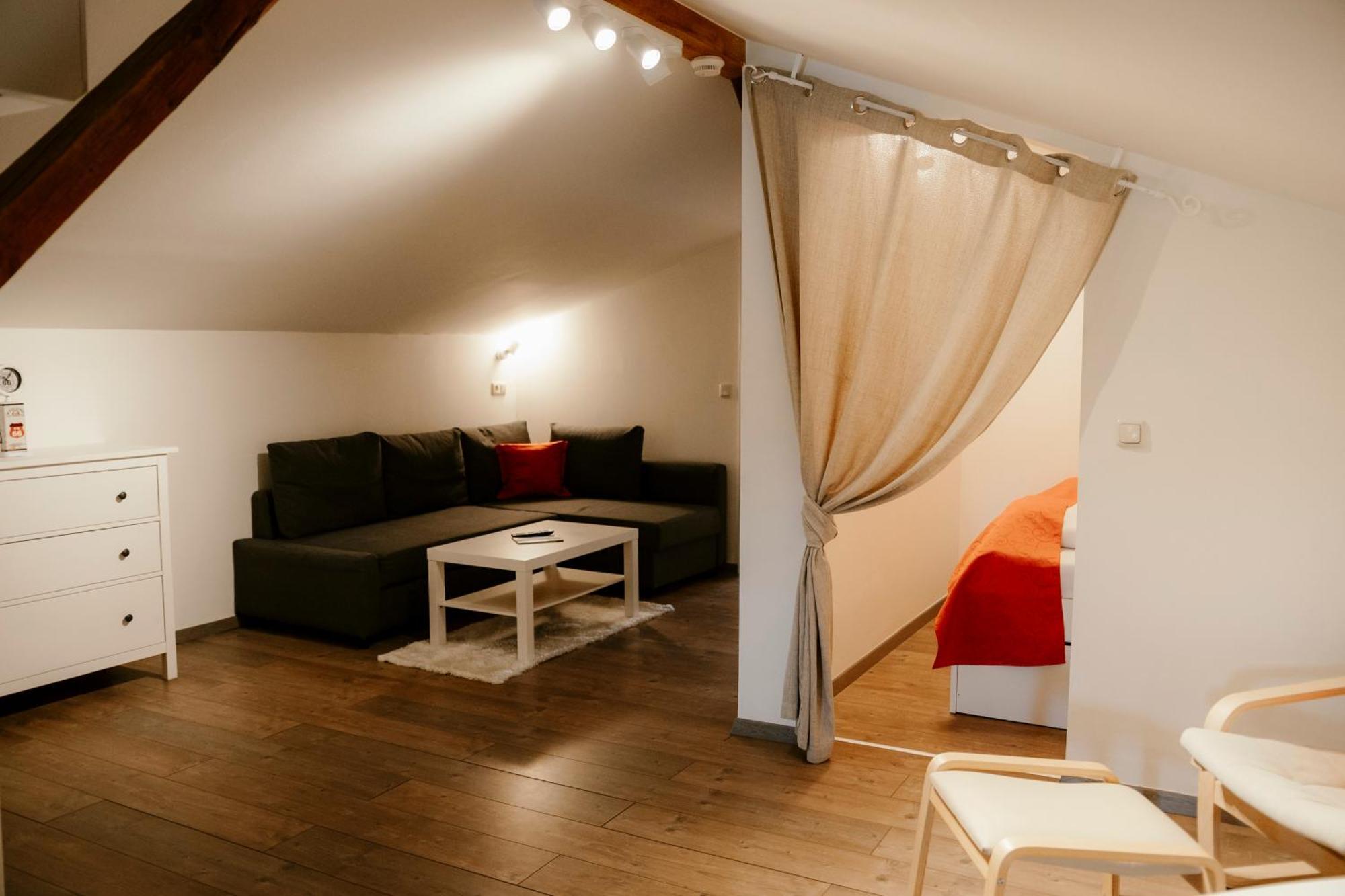 Claus Resch Apartment